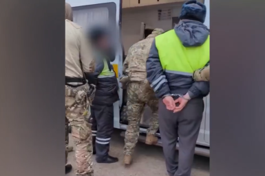На Ставрополье 15 экс-сотрудников Ространснадзора обвинили во взятках на 5,6 млн Скриншот видео СУ СКР по Ставрополью
